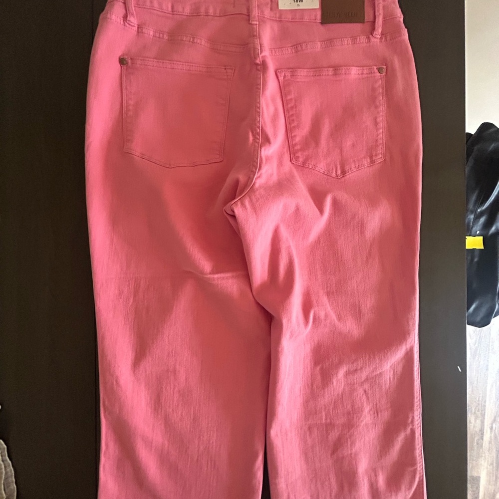 NWT Judy Blue Cropped Wide leg - Picture 4 of 6